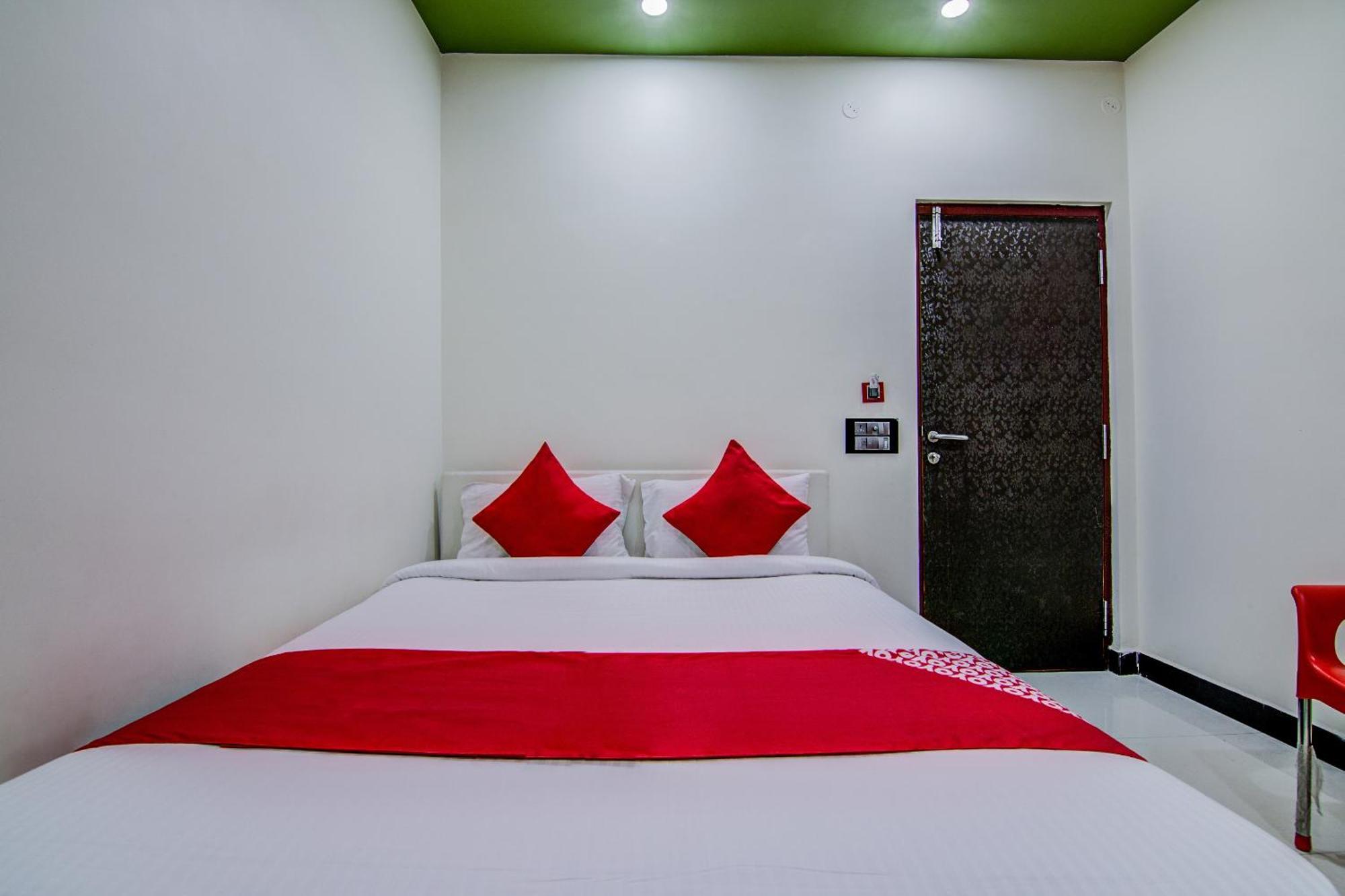 Collection O Spar Grand Hotel Visakhapatnam Exterior photo