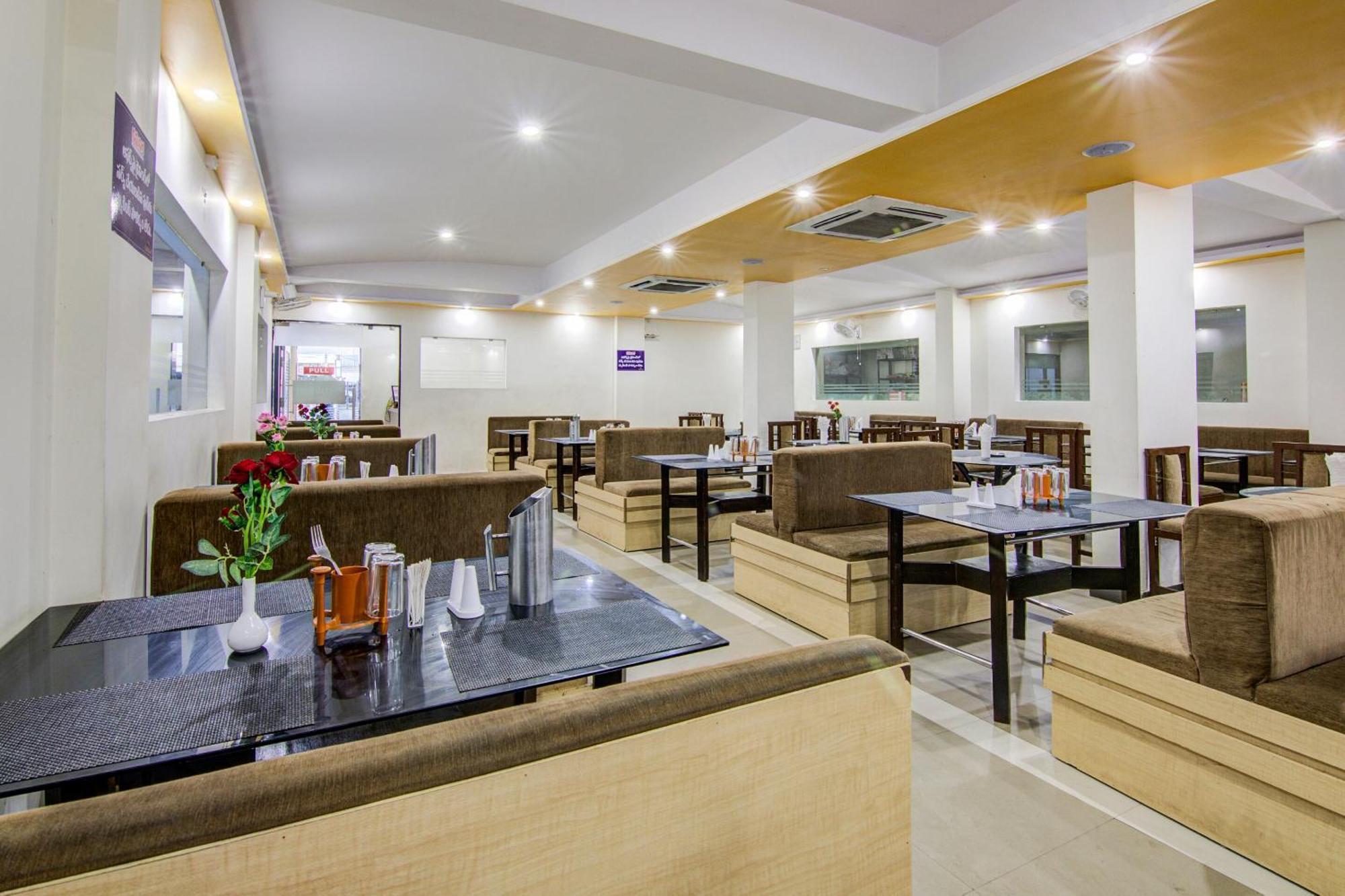 Collection O Spar Grand Hotel Visakhapatnam Exterior photo