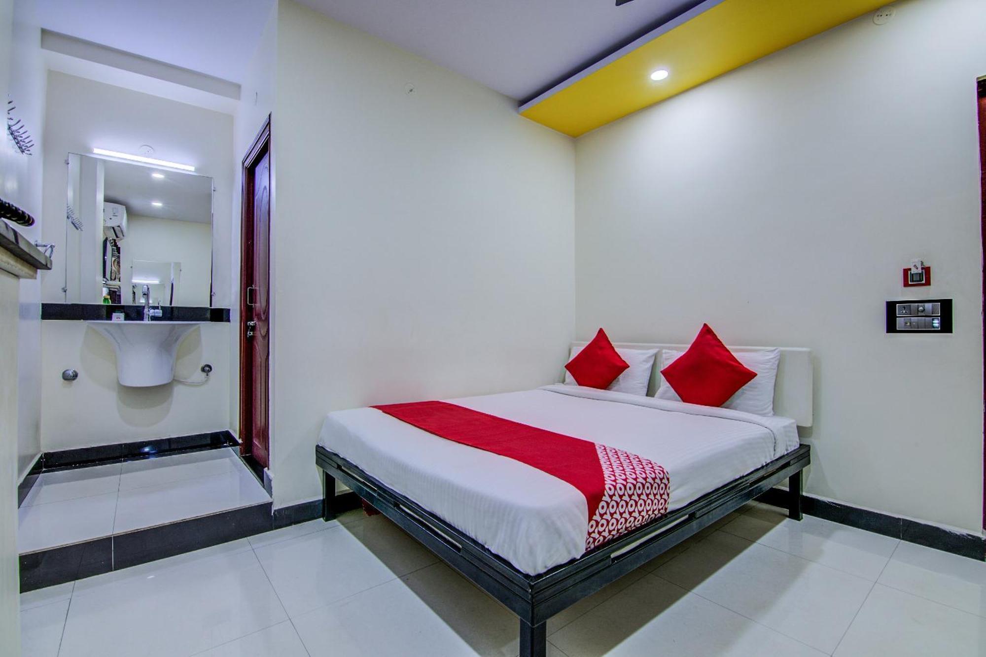 Collection O Spar Grand Hotel Visakhapatnam Exterior photo